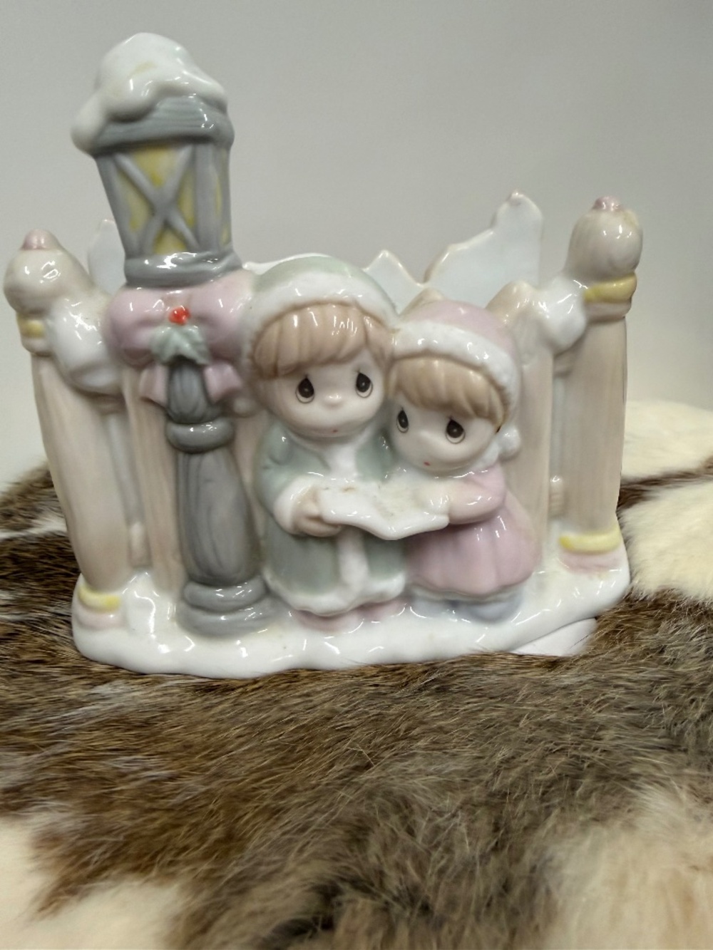 Precious Moments- Napkin Holder- EJ646